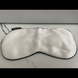 NWT Lily Silk Sleep Mask